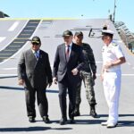 Prabowo Tinjau Kapal HMAS Canberra